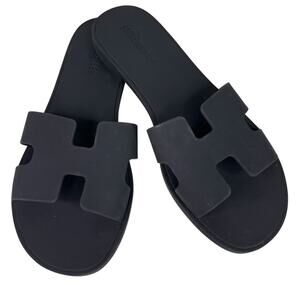 Steve Madden Black Slide Sandals